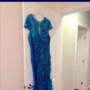 turquoise beautiful dress